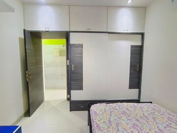 Bedroom in 2 BHK Apartment at Safal Shree Saraswati Phase 4, Chembur – for Rent