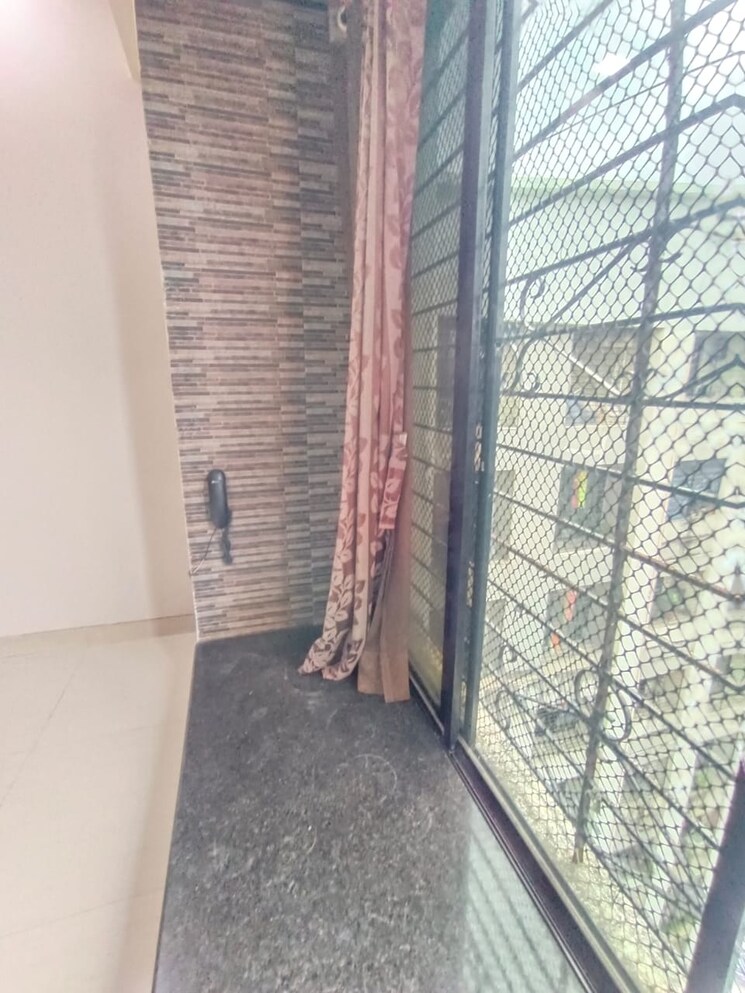 Bathroom, safal-shree-saraswati-phase-4 2 Bedroom 755 Sq.Ft. Apartment In Chembur Mumbai 9389024