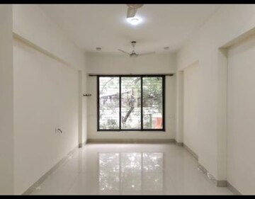 Room in 2 BHK Apartment at Nalanda Usha Colony, Malad West – for Rent