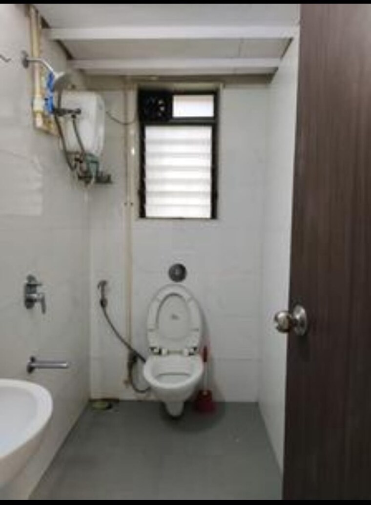 Bathroom, nalanda-usha-colony 2 Bedroom 1200 Sq.Ft. Apartment In Malad West Mumbai 9389080