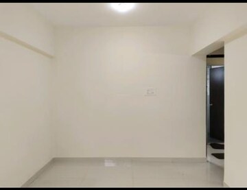 Room in 2 BHK Apartment at Nalanda Usha Colony, Malad West – for Rent