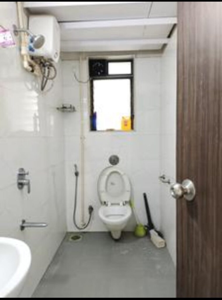 Bathroom, nalanda-usha-colony 2 Bedroom 1200 Sq.Ft. Apartment In Malad West Mumbai 9389080