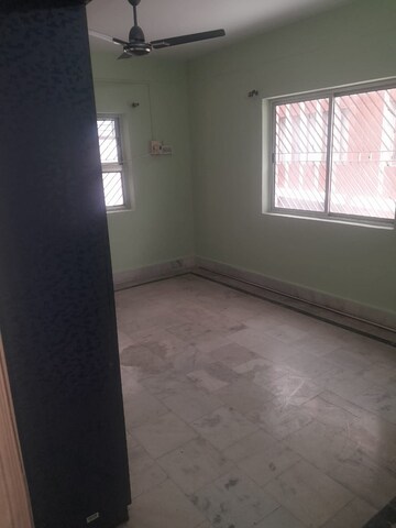 Room in 3 BHK Apartment at Lalpur – for Rent