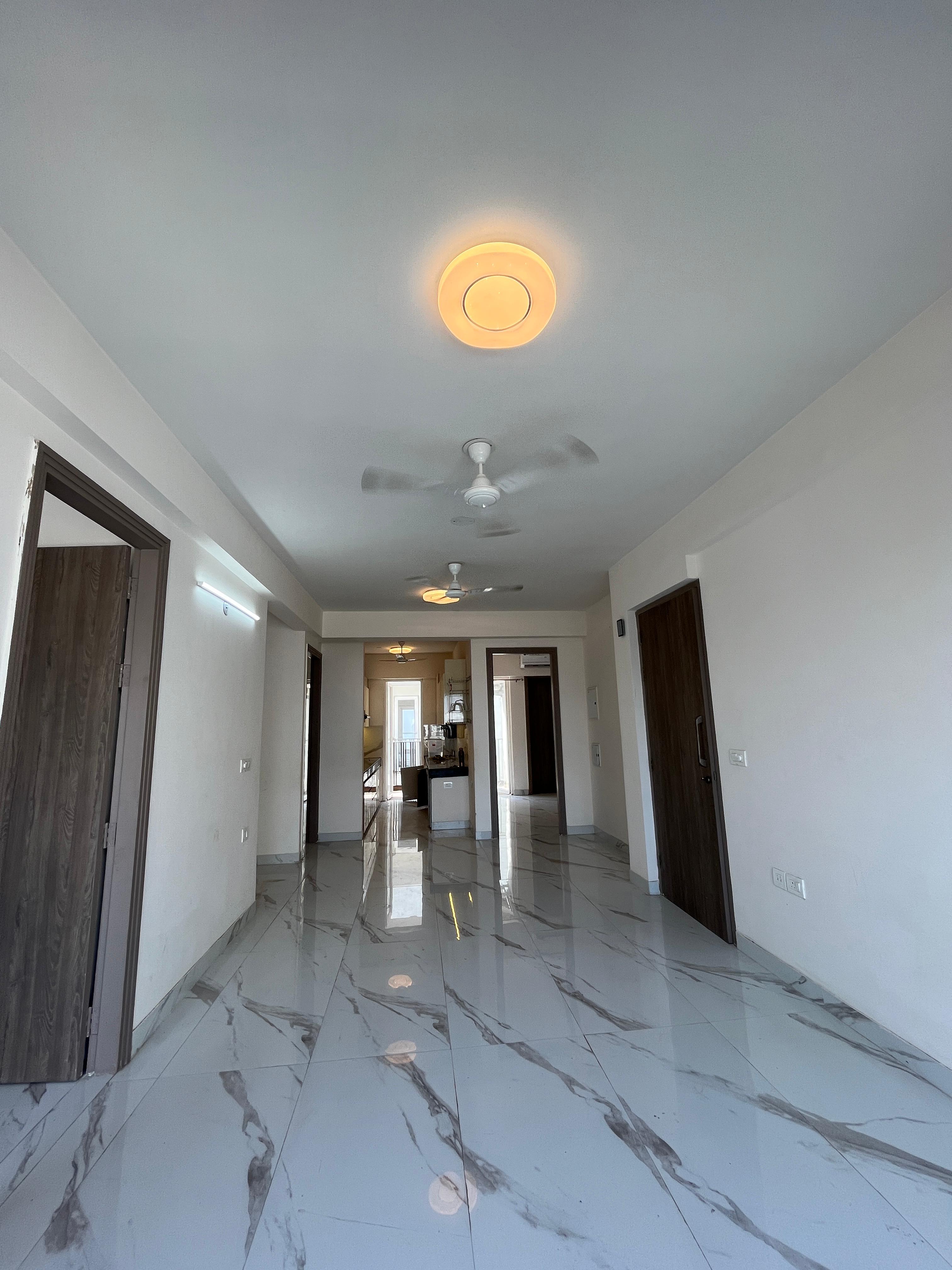 3 BHK + Servant Room Apartment For Rent in M3M Soulitude