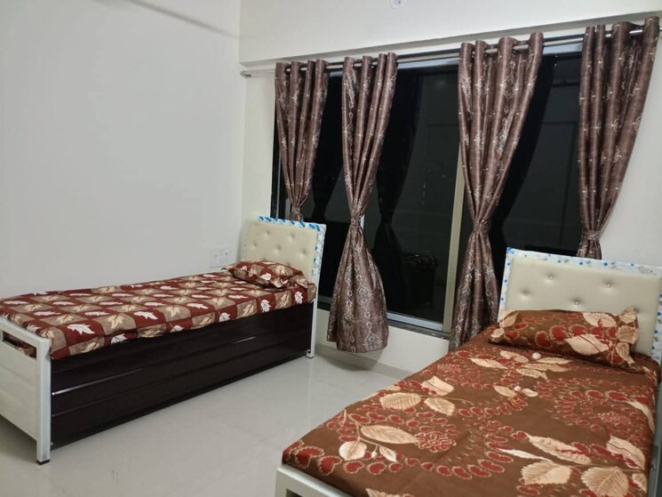 Room, riddhi gardens Pg For Boys & Girls In Riddhi Gardens 9389128