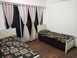  Pg For Rent in Riddhi Gardens