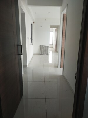 2.5 BHK Apartment For Rent in Kalpataru Exquisite Sierra, Wakad