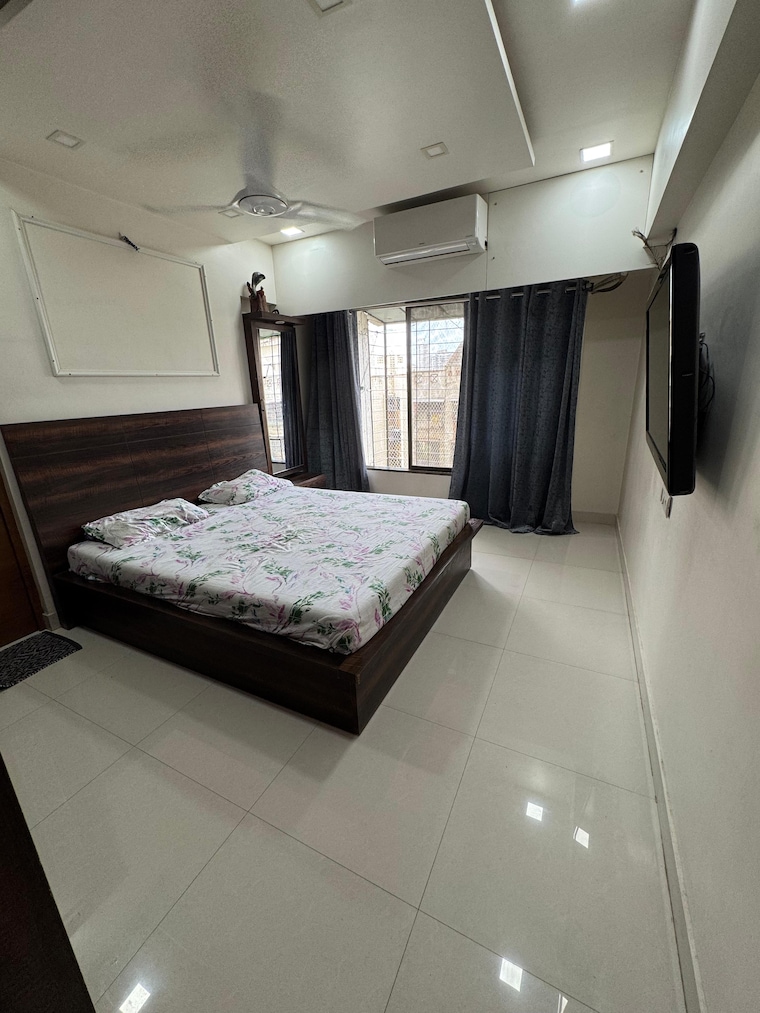 Master Bedroom, raheja-serenity 2.5 Bedroom 1180 Sq.Ft. Apartment In Kandivali East Mumbai 9389164