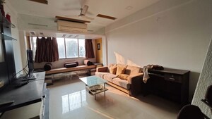 2 BHK Apartment For Rent in Kashmira Nivas Apartment, Chembur