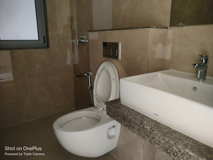 Bathroom, kabra-diamante 2 Bedroom 685 Sq.Ft. Apartment In Goregaon West Mumbai 9389198