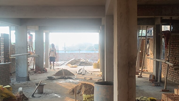 Bedroom, barabazar market Commercial Showroom 625 Sq.Ft. In Barabazar Market Kolkata 9388630