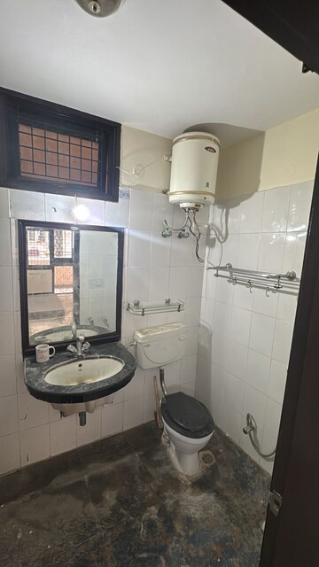 Bathroom in 3 BHK Builder Floor at Uppal Southend, Sector 49 – for Sale