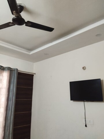 Bedroom in 3 BHK Apartment at Shiva Enclave Zirakpur, Patiala Road – for Rent