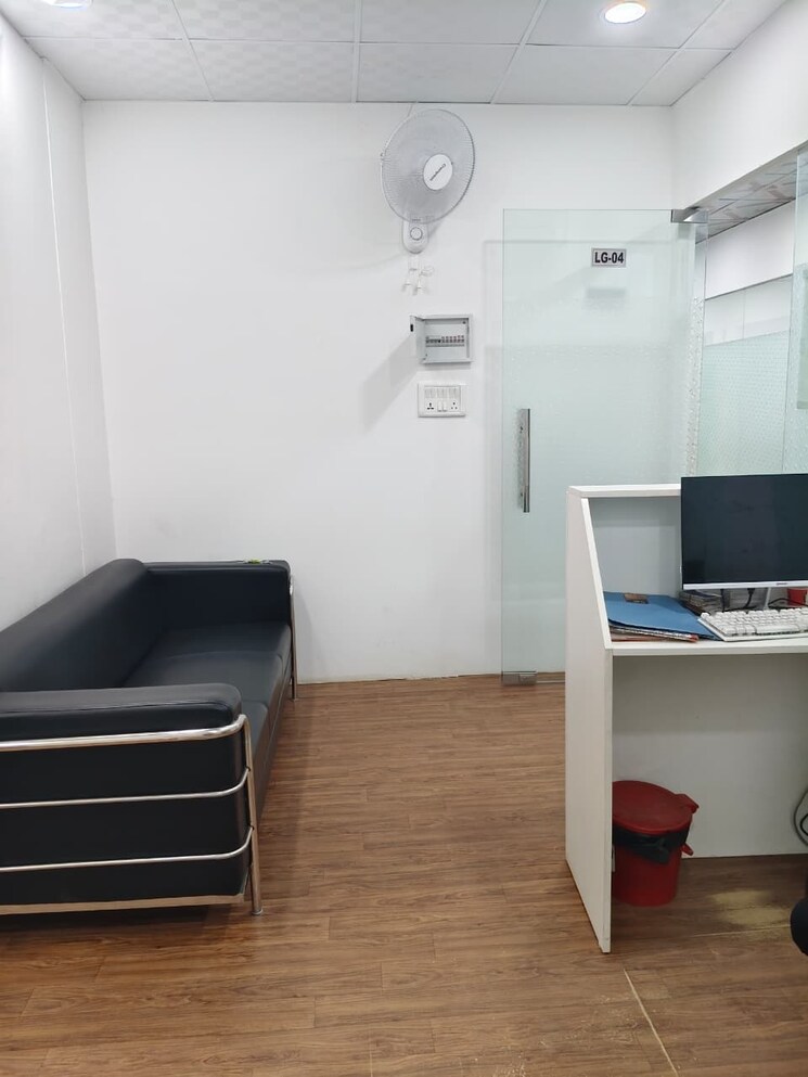 Bathroom, sector 63 Commercial Office Space 1000 Sq.Ft. In Sector 63 Noida 9389195
