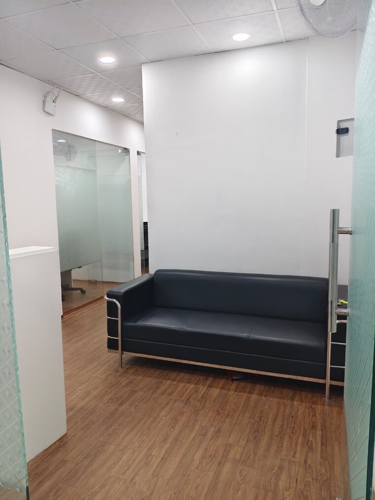 Bathroom, sector 63 Commercial Office Space 1000 Sq.Ft. In Sector 63 Noida 9389195