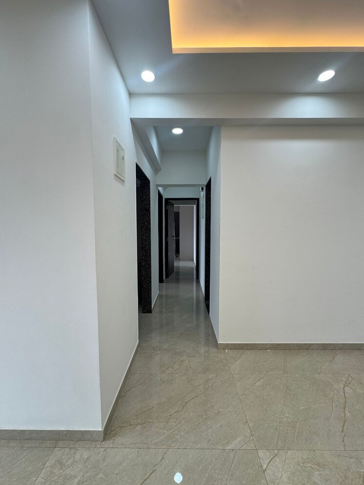 Room, sri-zynergy 2 Bedroom 834 Sq.Ft. Apartment In Suman Nagar Mumbai 9389203