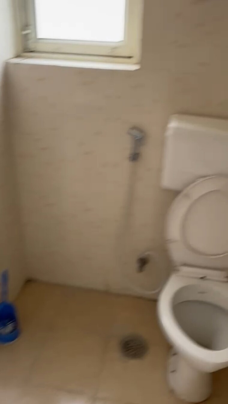 Bathroom, shree-vardhman-mantra 2 Bedroom 800 Sq.Ft. Apartment In Sector 67 Gurgaon 9389265