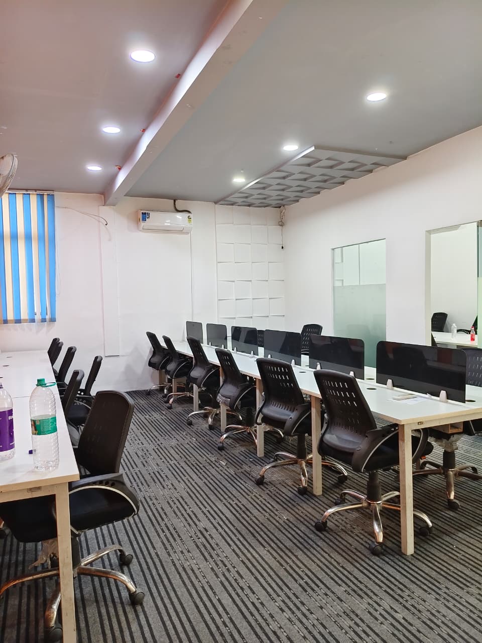 Office Space For Rent in Sector 63