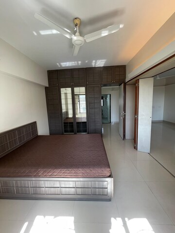 Room in 1 BHK Apartment at Juhu Abhishek Chs Ltd, Andheri West – for Sale