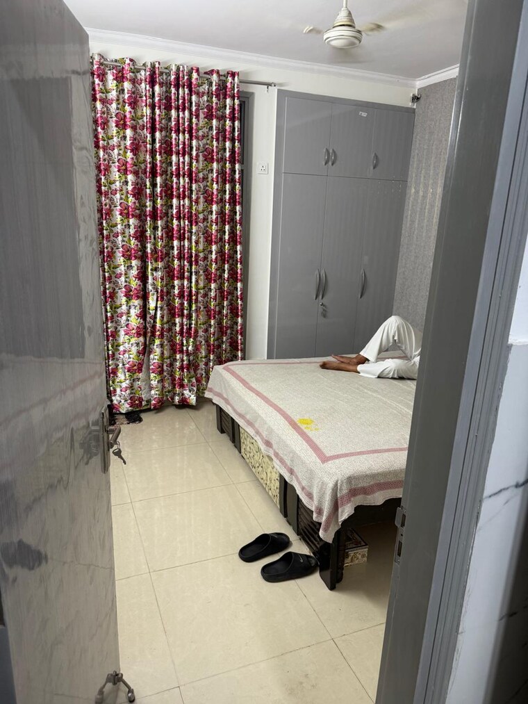 Bathroom, sushant-lok-3 3 Bedroom 272 Sq.Ft. Builder Floor In Sector 57 Gurgaon 9389275