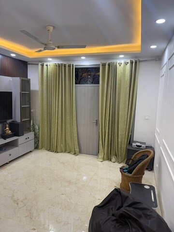 Living Room in 3 BHK Builder Floor at Sushant Lok 3, Sector 57 – for Sale