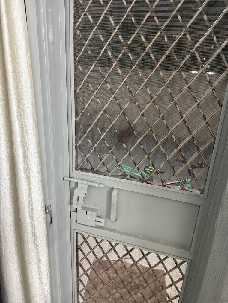 Balcony, sushant-lok-3 3 Bedroom 272 Sq.Ft. Builder Floor In Sector 57 Gurgaon 9389275