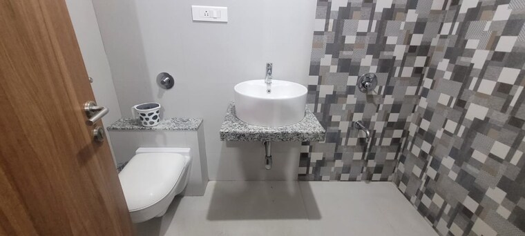 Bathroom, oxford-florida-riverwalk 3 Bedroom 1016 Sq.Ft. Apartment In Mundhwa Pune 9389347