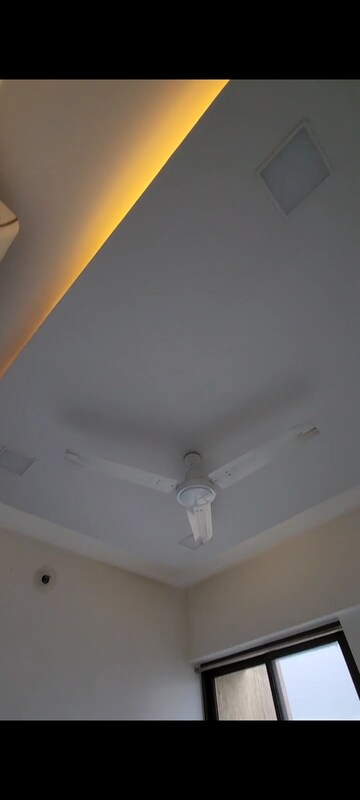 2 BHK Apartment For Rent in Raymond Ten X Habitat, Pokhran Road No Two