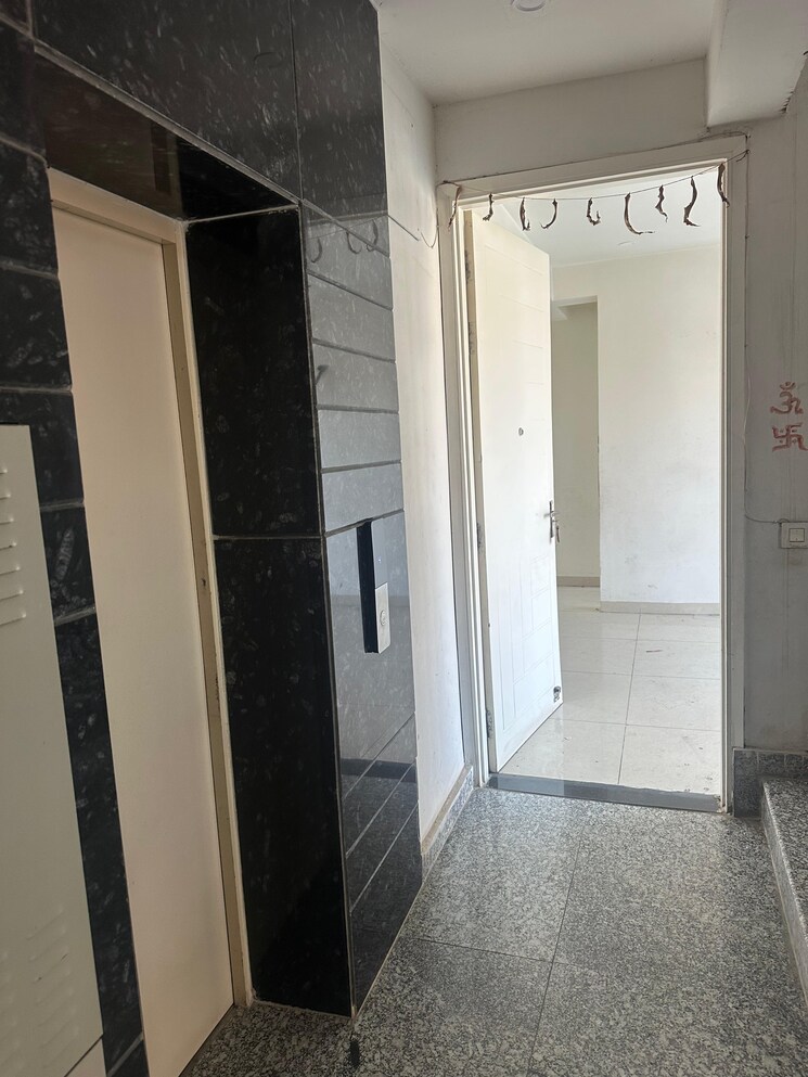 undefined, maxxus-elanza 3 Bedroom 200 Sq.Yd. Apartment In International Airport Road Zirakpur 9389384