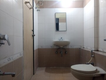 Bathroom in  Pg at Vikhroli West – for Rent