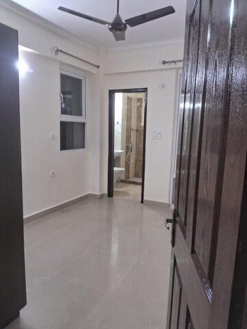 Room in 2 BHK Apartment at Antriksh Krishna Apartments, Sector 94 – for Rent
