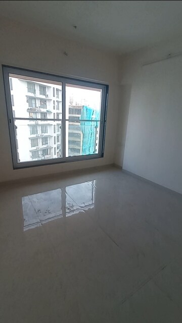 Room in 1 BHK Apartment at Je and Vee Madhuban, Malad East – for Sale