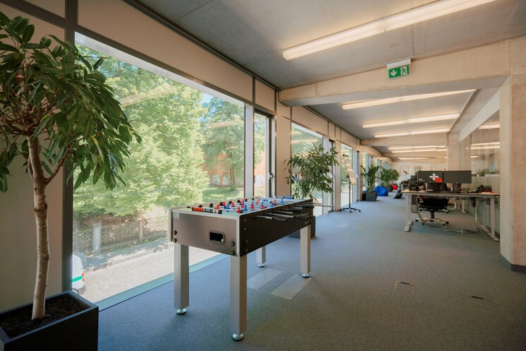 Gym, udyog vihar Commercial Office Space 5500 Sq.Ft. In Udyog Vihar Gurgaon 9388826