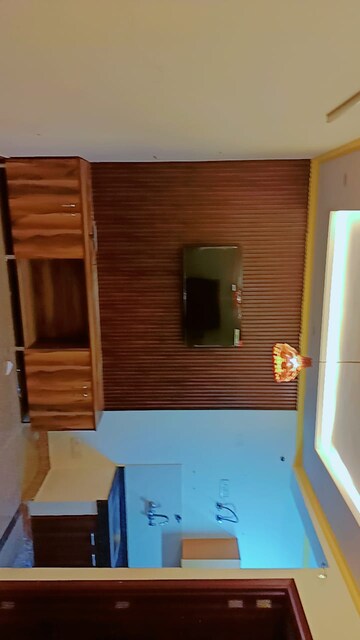 Furnished Amenities in 1.5 BHK Builder Floor at Saket – for Rent