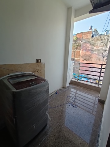 Bedroom in 1.5 BHK Builder Floor at Saket – for Rent