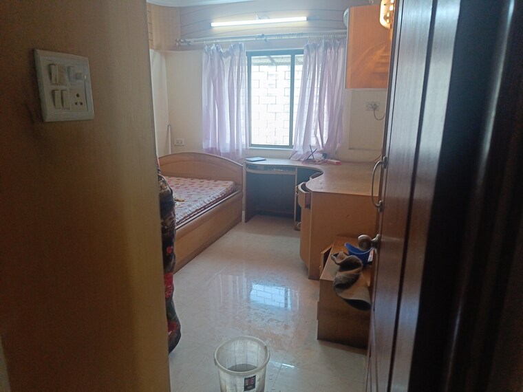 Bathroom, ghatkopar west Pg For Girls In Ghatkopar West 9389421