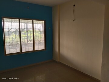 Room in 2 BHK Apartment at Jay Vijay Nagari Phase 2, Nalasopara West – for Rent