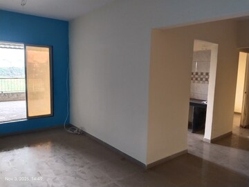 Room in 2 BHK Apartment at Jay Vijay Nagari Phase 2, Nalasopara West – for Rent