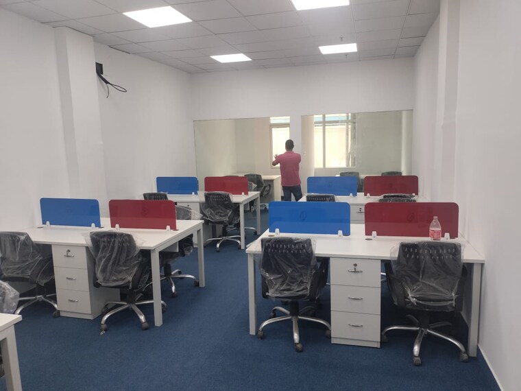 Team Area, sector 4 Commercial Office Space 900 Sq.Ft. In Sector 4 Noida 9389473