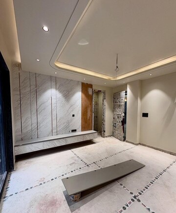 Bedroom in 4 BHK Builder Floor at BP Homes, Sector 85 – for Sale