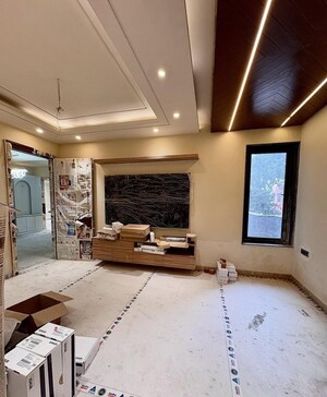 Room in 4 BHK Builder Floor at BP Homes, Sector 85 – for Sale