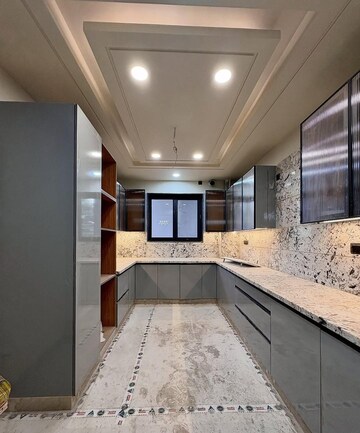 Kitchen in 4 BHK Builder Floor at BP Homes, Sector 85 – for Sale