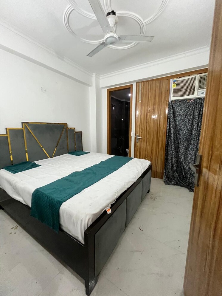 Bedroom, saket 1 Bedroom 450 Sq.Ft. Apartment In Saket Delhi 9389513