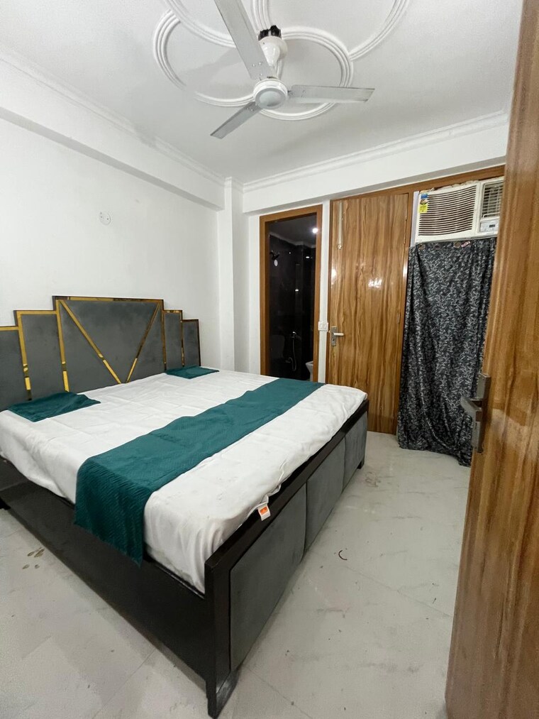 Bedroom, saket 1 Bedroom 450 Sq.Ft. Apartment In Saket Delhi 9389513