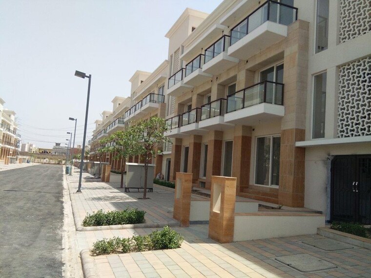 Exterior View, bptp-astaire-gardens  250 Sq.Yd. Plot In Sector 70a Gurgaon 9389514
