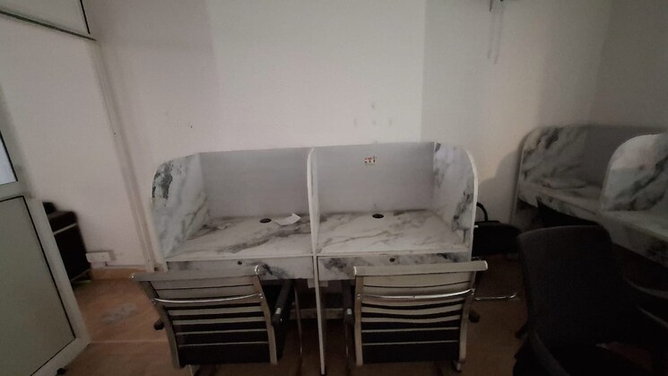 Bedroom, gaur-city-center Commercial Office Space 528 Sq.Ft. In Sector 4 Greater Noida Greater Noida 9389557