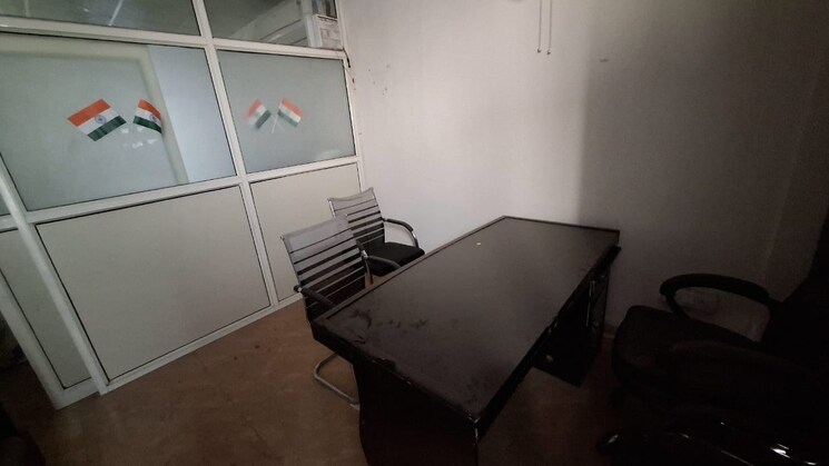 Team Area, gaur-city-center Commercial Office Space 528 Sq.Ft. In Sector 4 Greater Noida Greater Noida 9389557