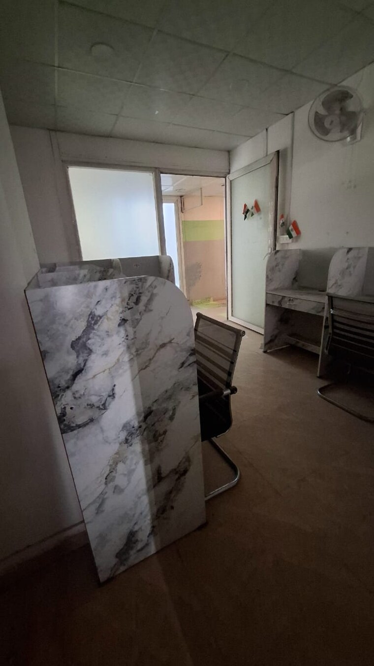 Bedroom, gaur-city-center Commercial Office Space 528 Sq.Ft. In Sector 4 Greater Noida Greater Noida 9389557