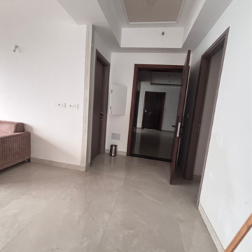 Room in 4 BHK Apartment at Shalimar One World Belvedere Court 3, Malesemau – for Rent