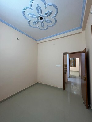 Room in 6+ BHK Villa at Kalyanpur East – for Sale